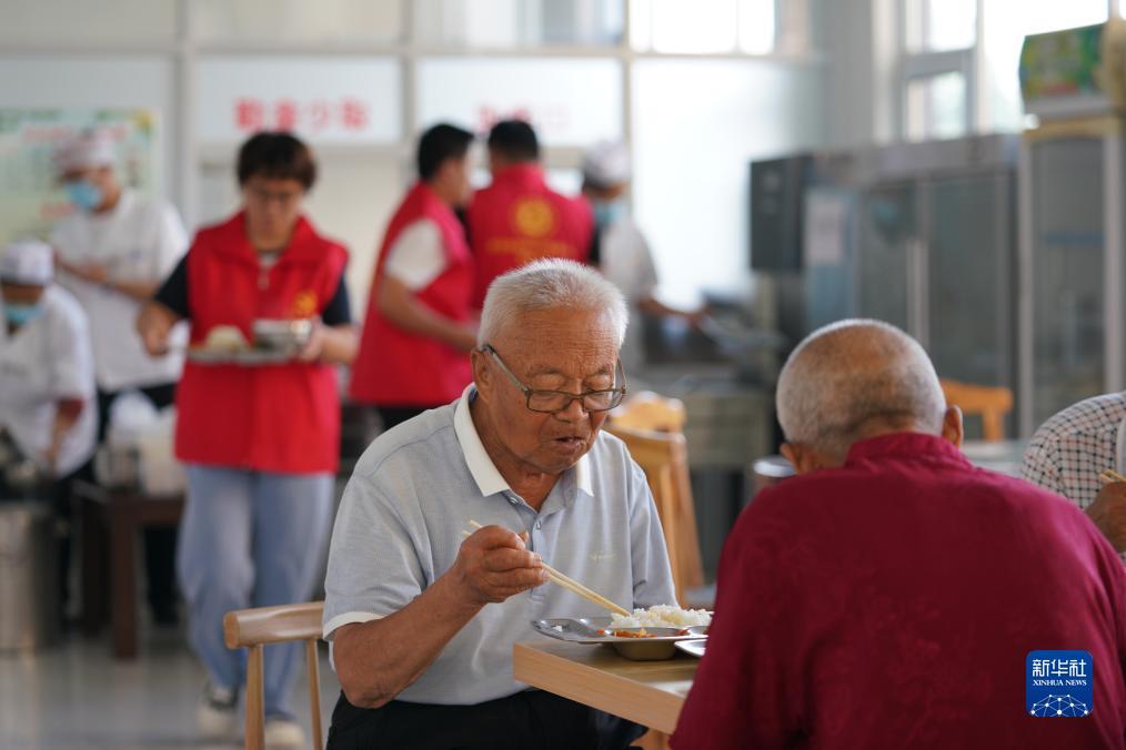 欢乐斗牛棋牌